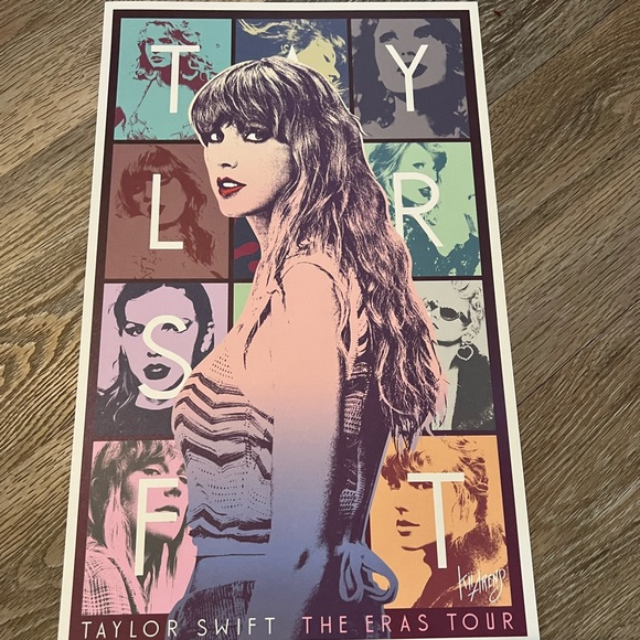 NEW TAYLOR SWIFT ERAS POSTER VIP - Picture 1 of 1
